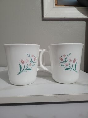 Corningware In Rosemarie Vintage Set Of 2 Ceramic Mugs